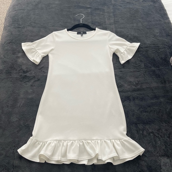 Missguided White Ruffle Mini Dress - Picture 2 of 5